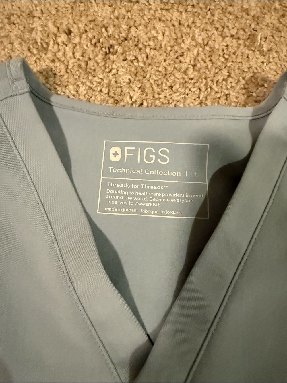 FIGS Dusty Blue Limited edition Catarina Scrub Top, Zamora Jogger Scrub Set - Picture 3 of 7